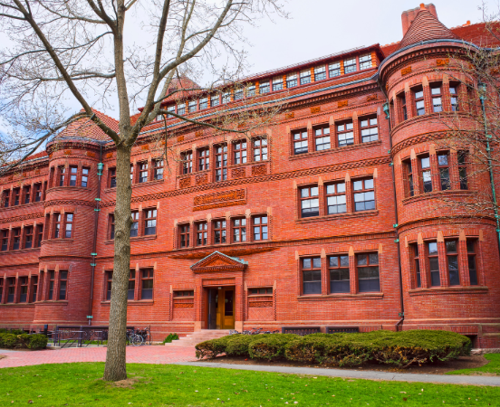 Harvard university | IvyMax Application Guide | High school students apply for colleges